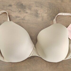 NWT Jockey RealFit T-Shirt Bra Style 6702 Beige Size 05/32 Discontinued